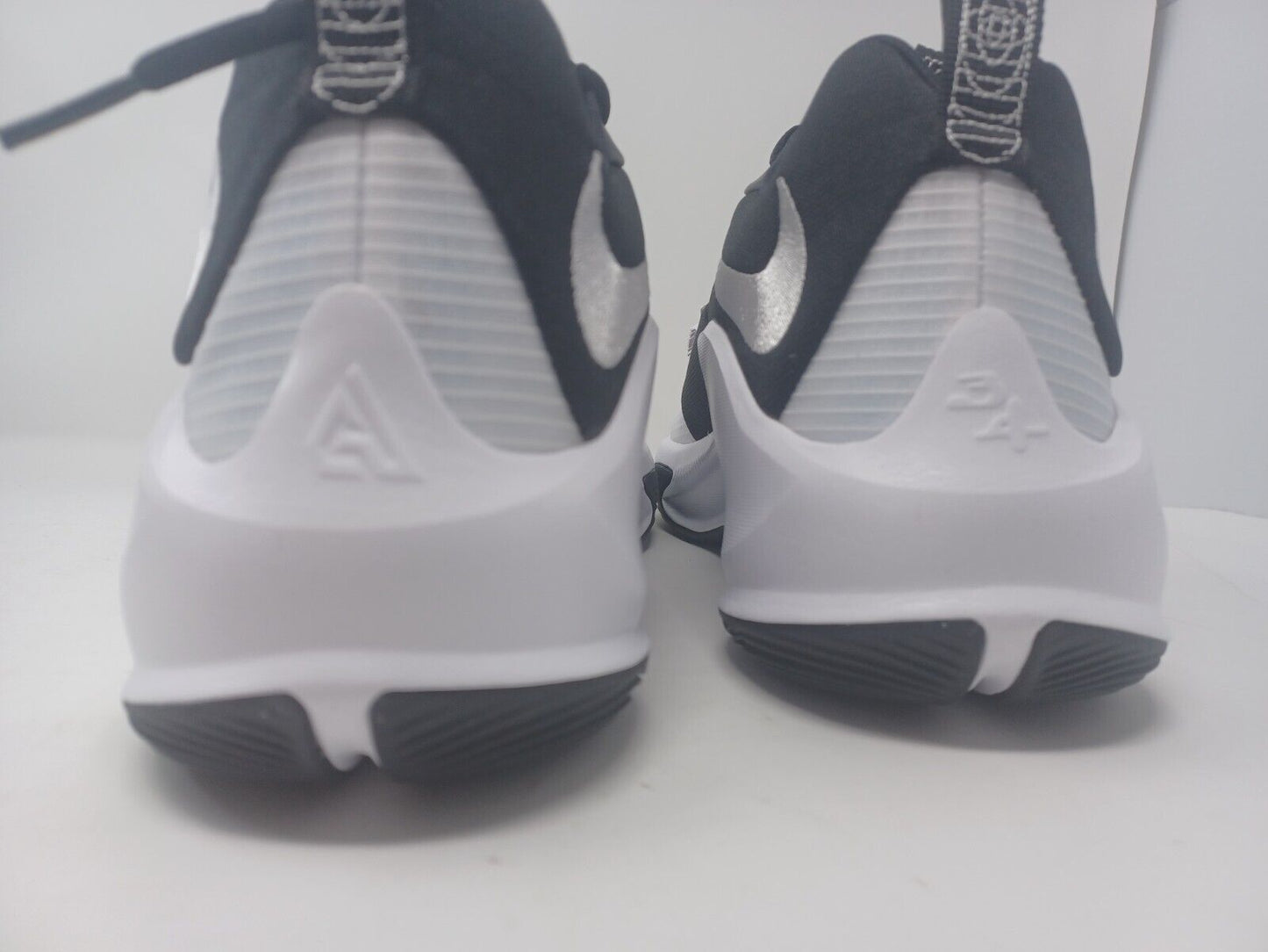 Brand New Nike Zoom Freak 3 Basketball Shoe Black-White  Unisex Shoes DM7378001
