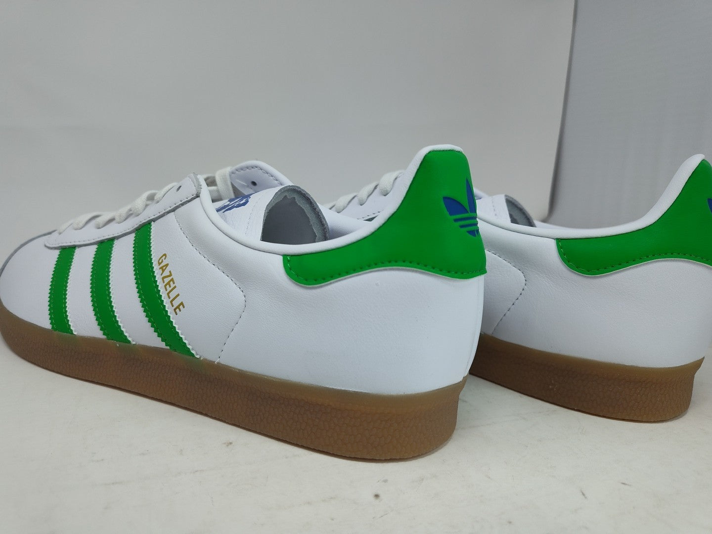 New Men's Adidas Gazelle Seattle Sounders Low Casual Shoes White IG6434 Size 12