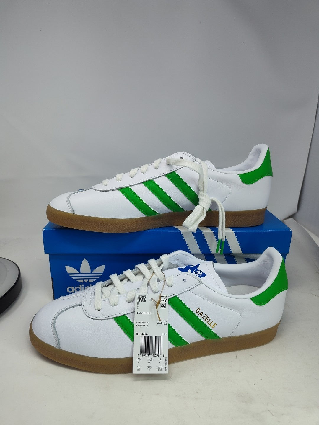New Men's Adidas Gazelle Seattle Sounders Low Casual Shoes White IG6434 Size 12